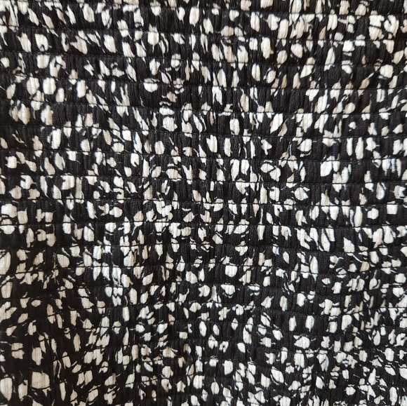 2 for 1 Dynamite / garage expandable shirt - Picture 2 of 4